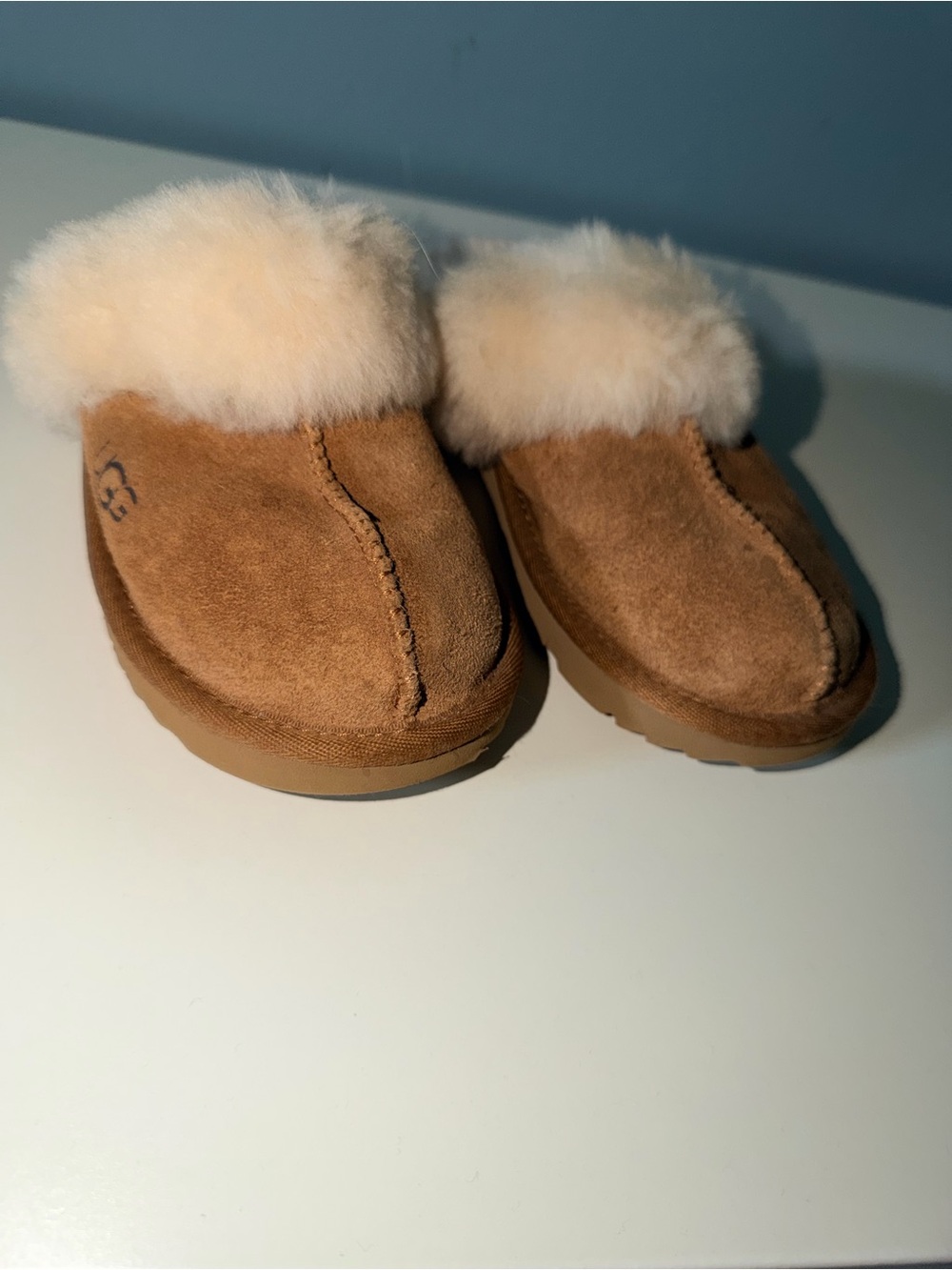 UGG Kids Chestnut Suede Shearling Cuff Slip-Ons